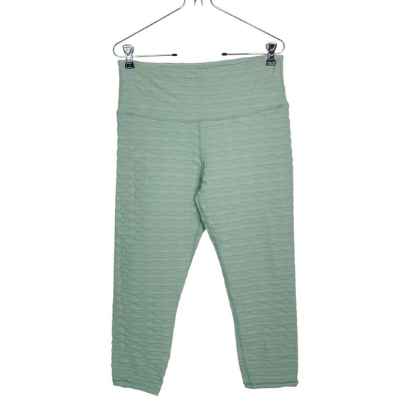 Lola Getts Hi-Rise Capri Link Pattern in Moss, Large - Picture 2 of 7